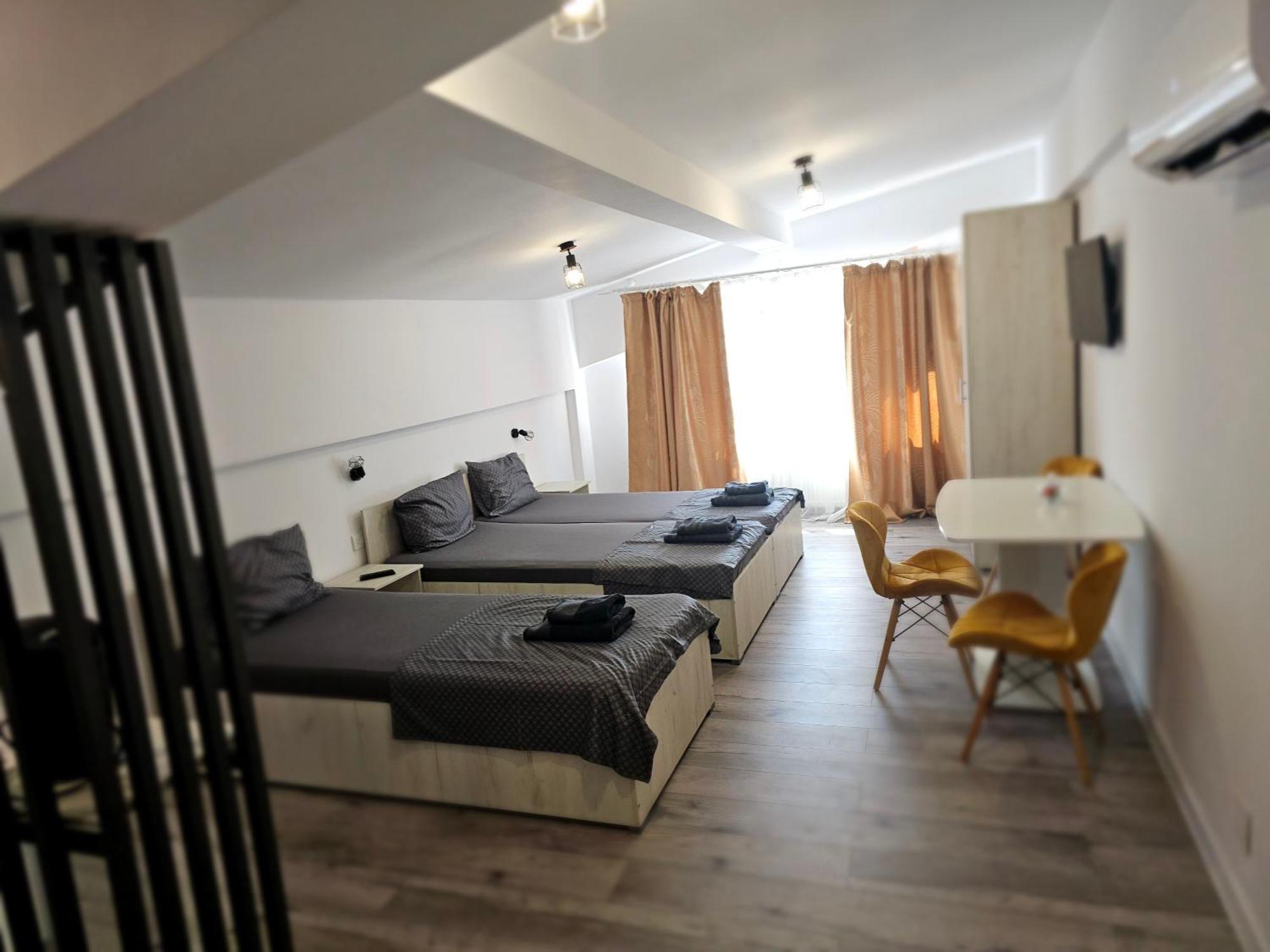Didi Apartament Craiova Exterior foto